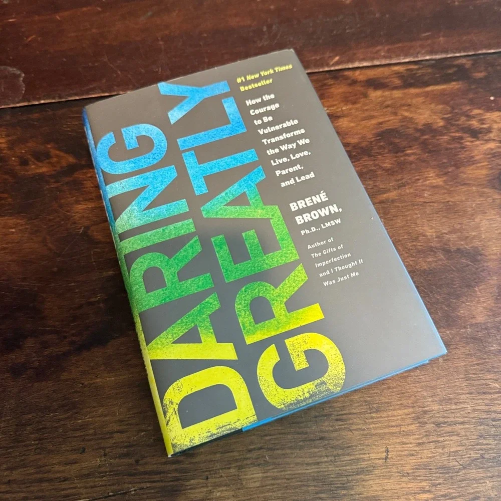 Daring‎ Greatly Brene Brown Book Vulnerability Leadership Parenting